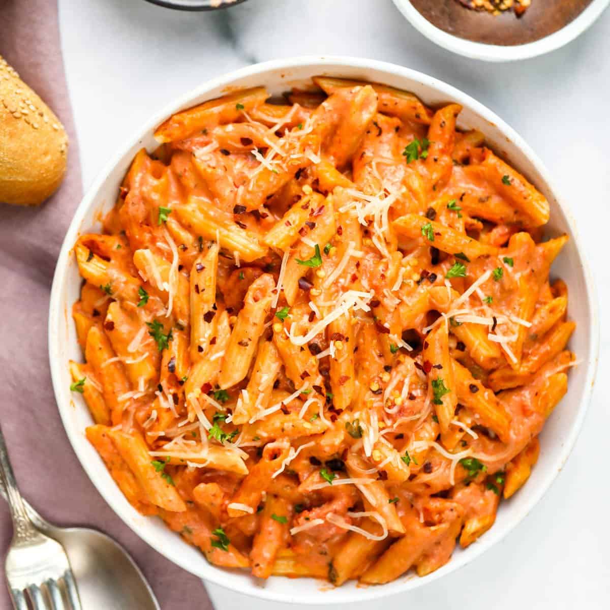 Easy Cream Pasta Sauce Recipe